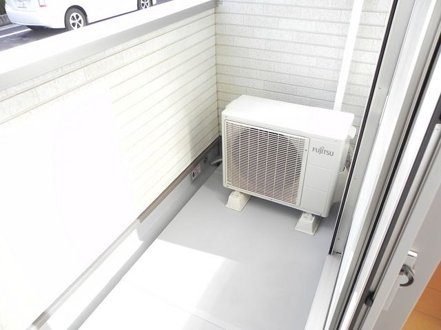 東武宇都宮線 東武宇都宮駅 バス乗車時間：10分 最寄りバス停で下車 徒歩2分 3階建 築14年の内装写真