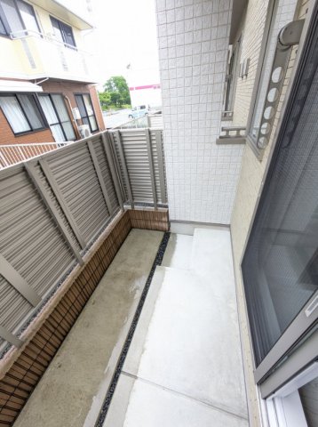 バルコニー　広々としたバルコニーです