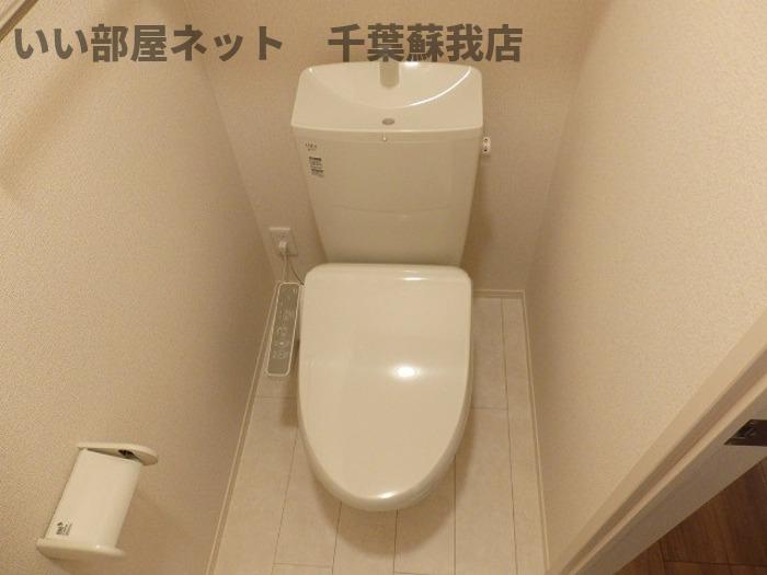 トイレ　落ち着いたトイレです