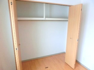 収納　同タイプの内観です。