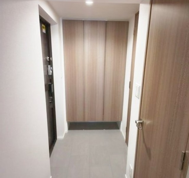 玄関　別部屋同仕様