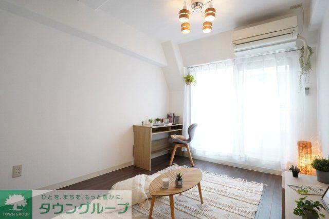 居室・リビング　※家具家電小物はイメージです