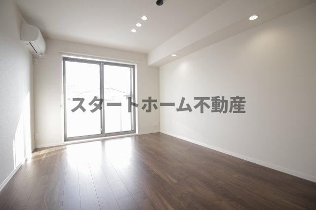居室・リビング　ゆったり過ごせる居間です