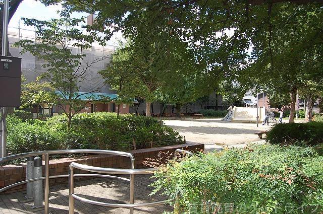 公園　等持院児童公園（公園）まで25m