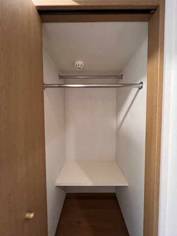 収納　※別号室の室内写真です。