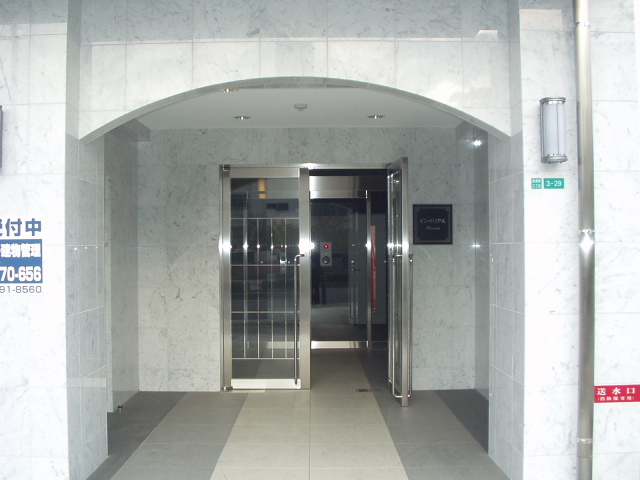 地下鉄谷町線 喜連瓜破駅 徒歩7分 8階建 築20年の外観写真
