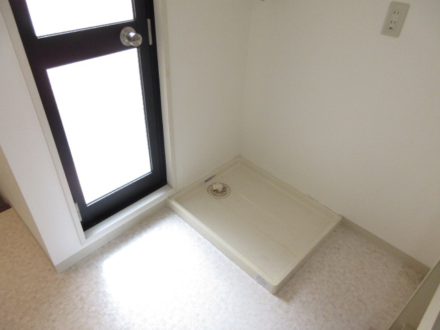 洗面設備　室内洗濯機置場