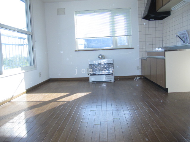 居室・リビング　居間