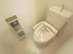 トイレ　同施工会社の参考写真