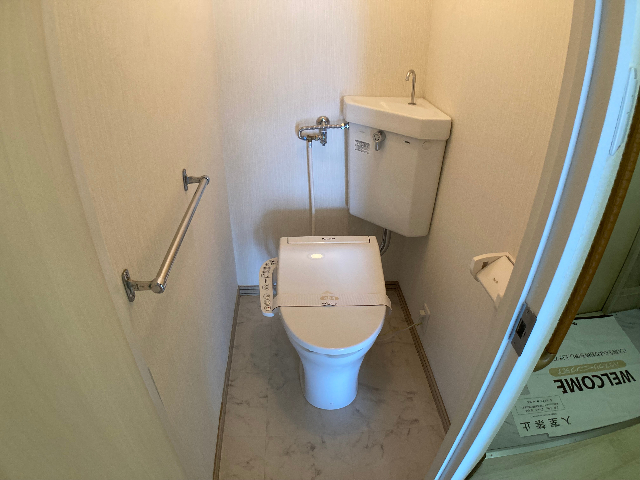 【田村マンションＢ棟のトイレ】