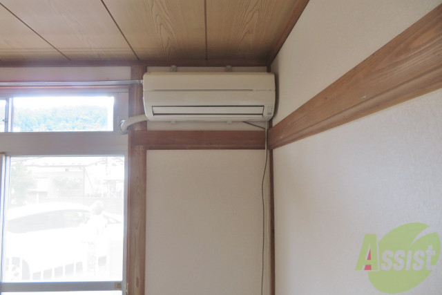 その他設備　エアコン一台付いているので夏も冬も安心です。