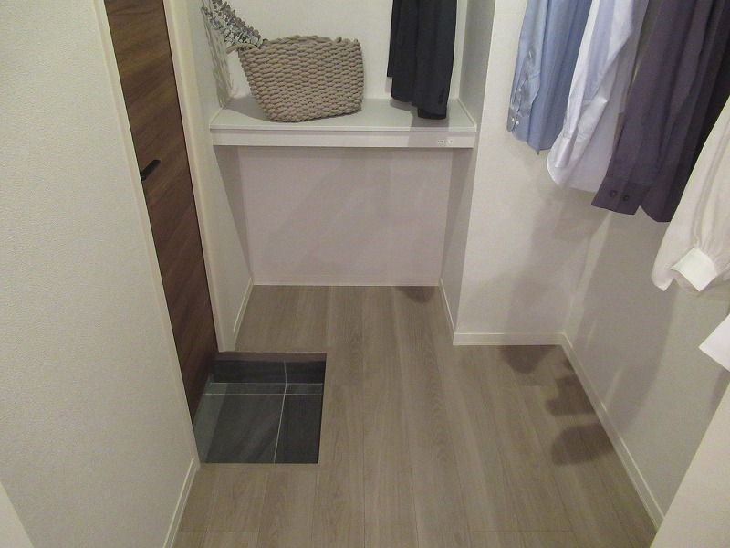 収納　ウォークインクローゼット