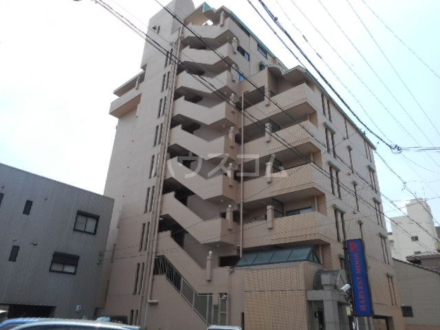 名古屋市中村区羽衣町のマンションの建物外観