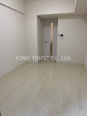 居室・リビング　広々とした洋室です