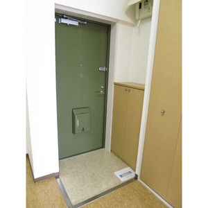 ユニファイ新瑞橋の玄関写真