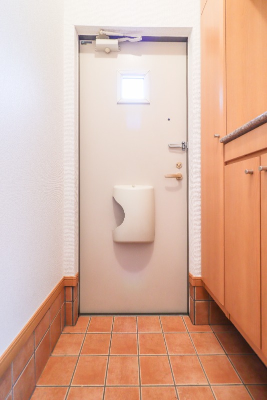 玄関　図面と現状に相違がある場合には現状を優先