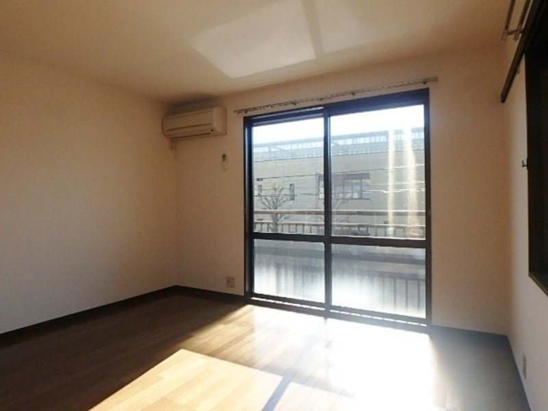 居室・リビング　図面と現状に相違がある場合には現状を優先