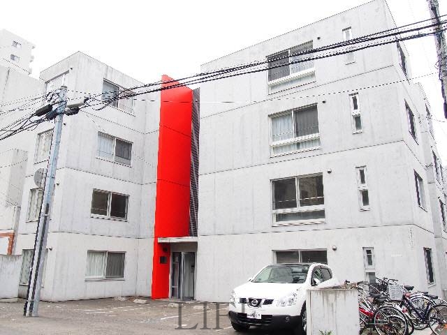 with友の建物外観