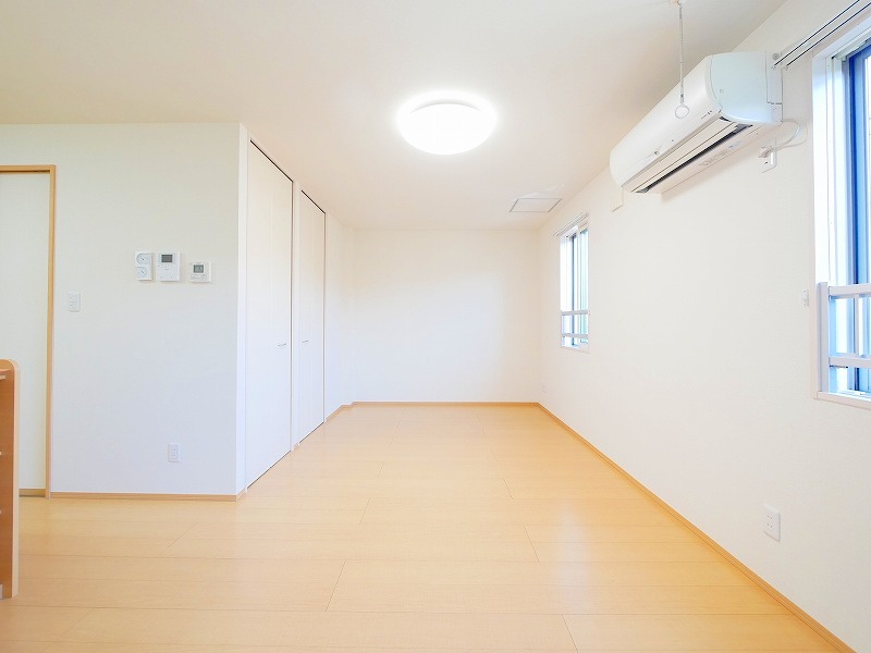 D-room Tanakaの内装写真