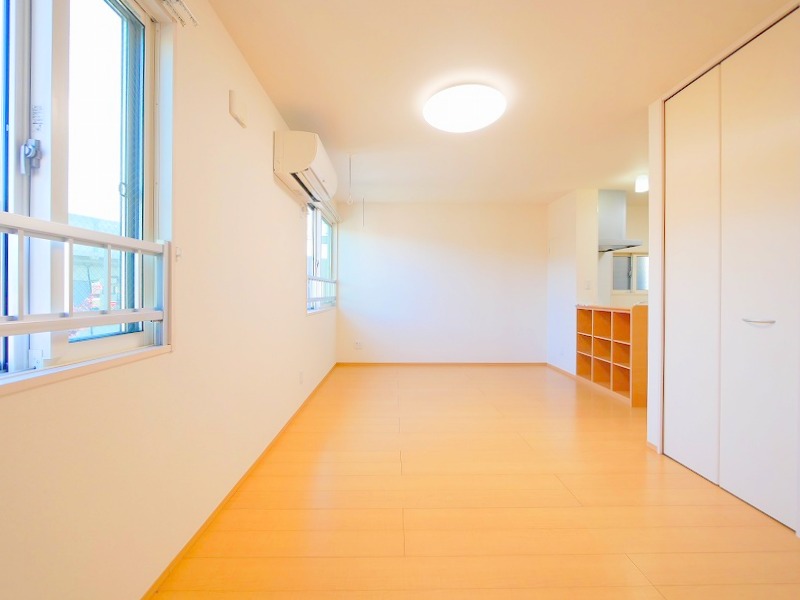 D-room Tanakaの居間写真