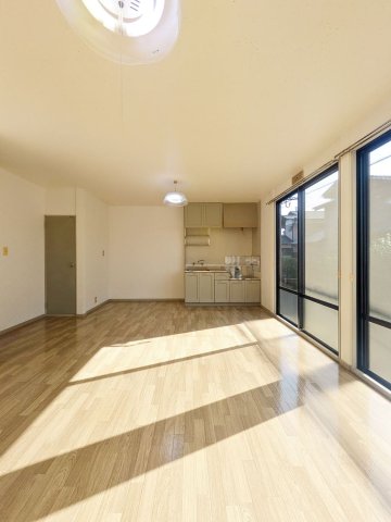 居室・リビング　LDK（リビングダイニングキッチン）