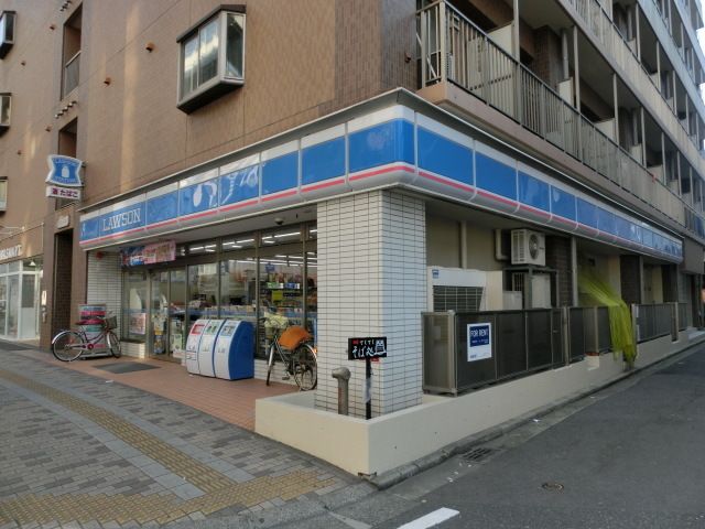 【セザン新町のコンビニ】