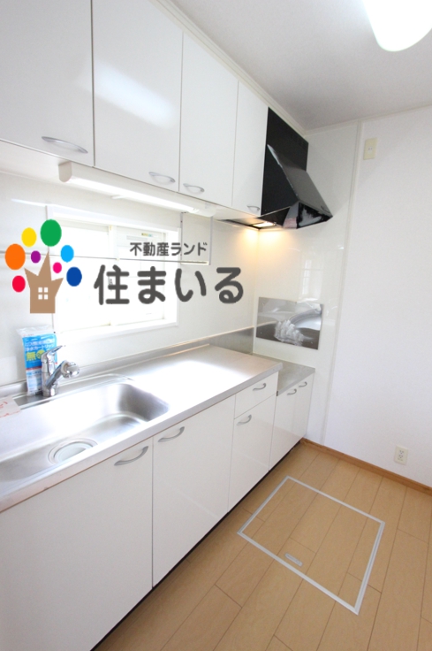 キッチン　※写真は同型タイプとなります
