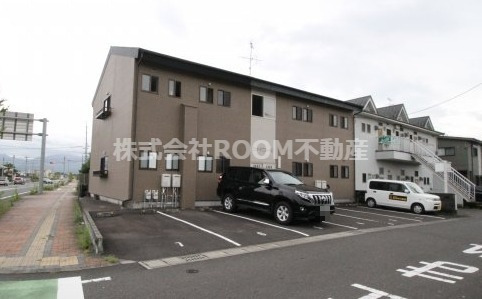 建物外観　落ち着いた雰囲気の外観です