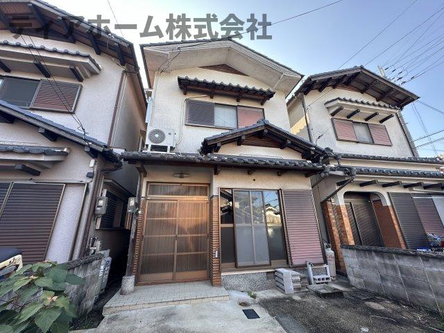 桜井市新屋敷戸建の建物外観