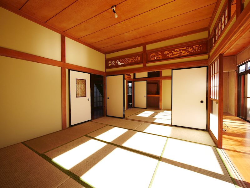 居室・リビング　1F　和室8帖