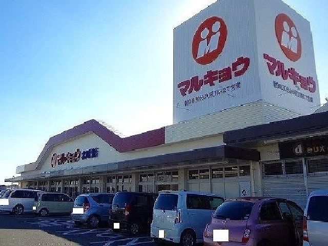 【佐賀市諸富町大字徳富のアパートのスーパー】