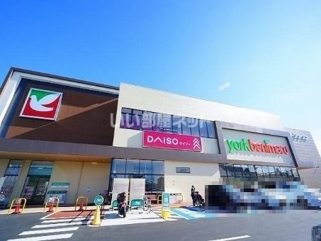 【郡山市島のアパートのスーパー】