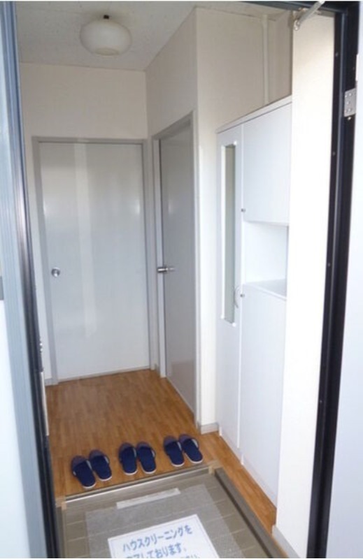 玄関　図面と現状に相違がある場合には現状を優先