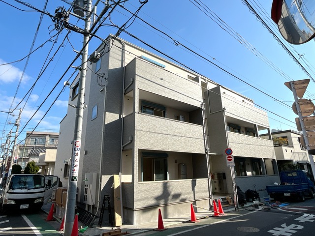 【（仮）練馬区栄町新築計画の建物外観】