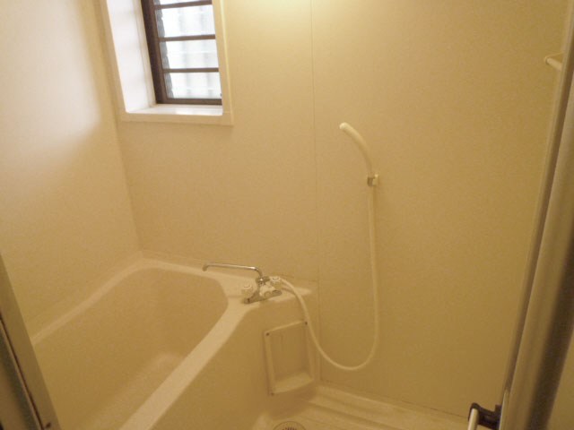 バス・シャワールーム　類似室内