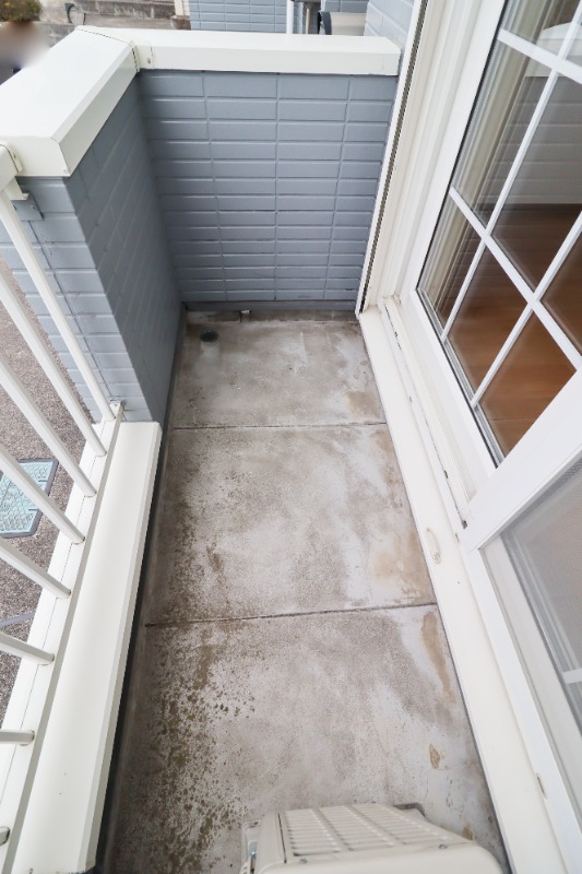 バルコニー　図面と現状に相違がある場合には現状を優先