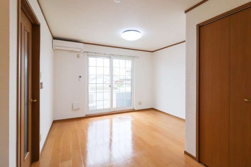 居室・リビング　図面と現状に相違がある場合には現状を優先