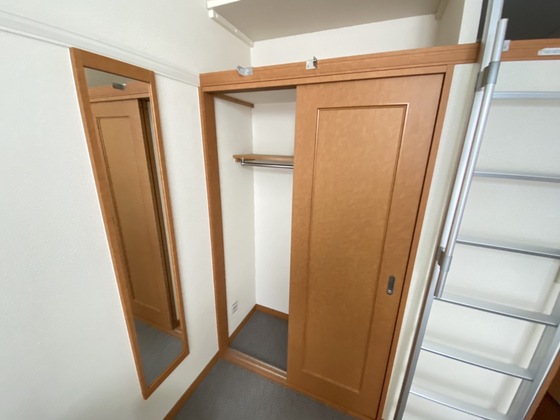 収納　※別部屋の写真です