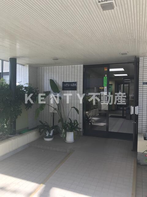 エントランス　毎日通るエントランスはこのようになっています
