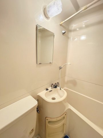 洗面設備　参考イメージ写真。