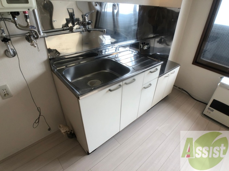 キッチン　キッチンはスペースも広々していて使いやすそうですよ！