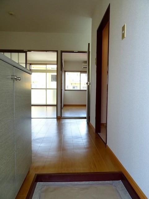 玄関　★内装・設備・居室★