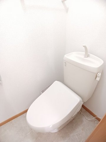 トイレ　ゆったりとした空間のトイレです