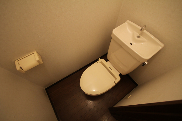 トイレ　別部屋参考画像