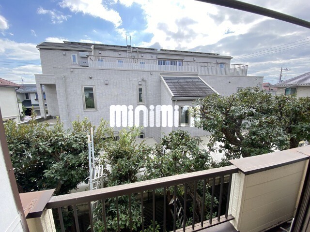 バルコニー　緑が豊富なベランダです。