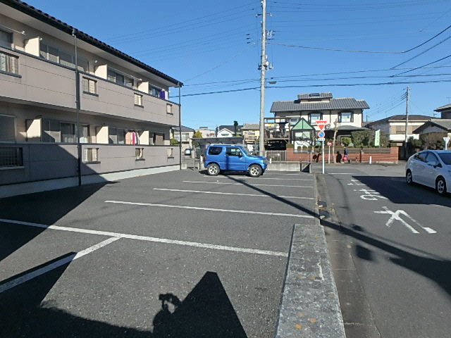 駐車場　駐車場