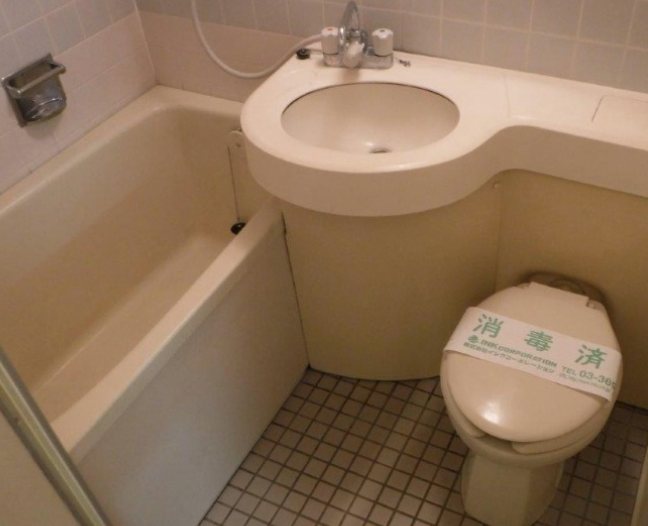 バス・シャワールーム