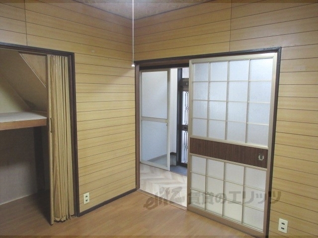 居室・リビング　洋室