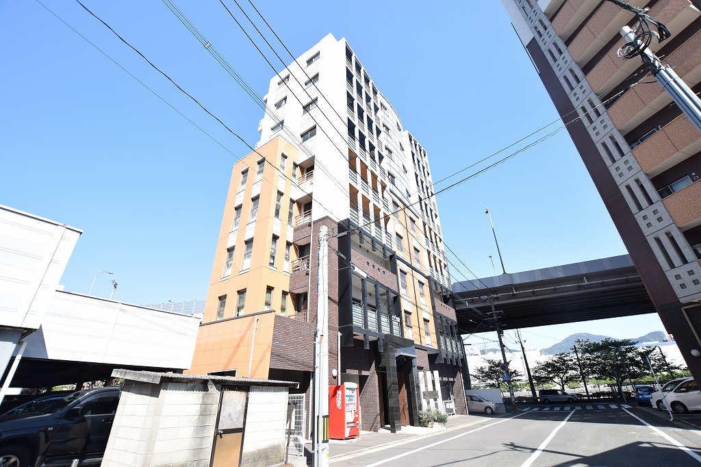 MDIロイヤルレジデンス大手町の建物外観