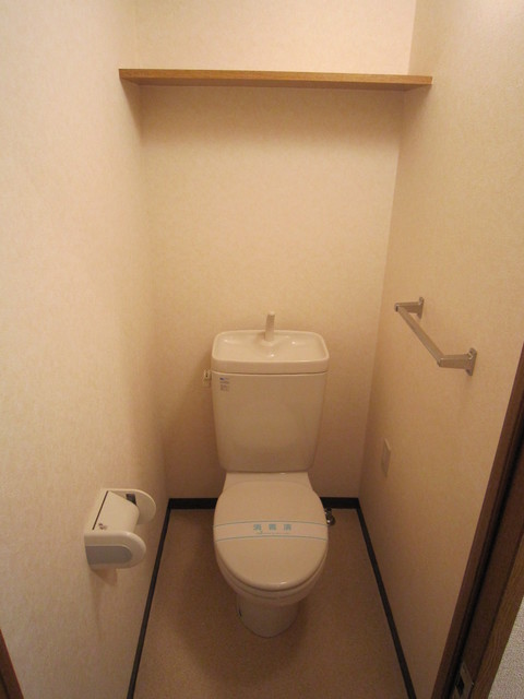 トイレ　203号室写真